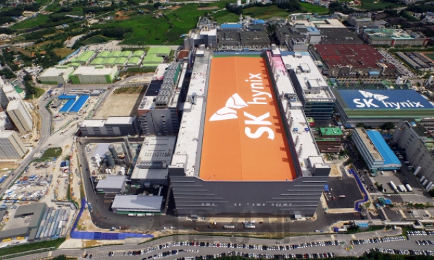 SK Hynix thể hiện tham vọng lớn trước nhu cầu cao về chip nhớ của thế giới