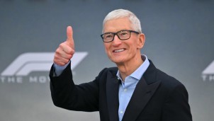 Apple lợi nhuận tăng vọt nhờ iPhone, nhưng AI vẫn là dấu hỏi lớn