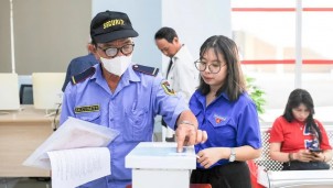 Chặn tin giả trong kỷ nguyên AI