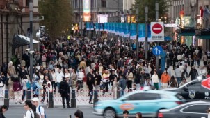 Cổ phiếu châu Á - Thái Bình Dương giảm mạnh theo đà bán tháo cổ phiếu công nghệ