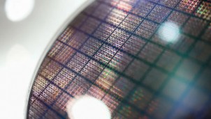 Cổ phiếu Chip châu Á tăng vọt nhờ Nvidia trở thành công ty giá trị nhất thế giới