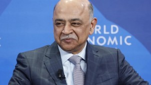 Cổ phiếu IBM giảm mạnh và doanh thu phần mềm gây thất vọng