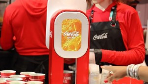 Coca-Cola đang âm thầm thay đổi cách chúng ta uống nước ngọt