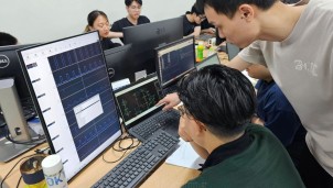 Điểm chuẩn ngành Điện tử Viễn thông 2026 cao nhất 28,57 điểm