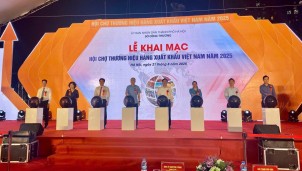 Hà Nội khai mạc Hội chợ thương hiệu hàng xuất khẩu Việt Nam 2025