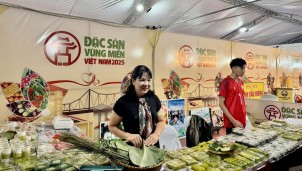 Hà Nội tổ chức Liên hoan Ẩm thực - Du lịch làng nghề, phố nghề 2025 tại phố đi bộ Trịnh Công Sơn