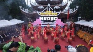 Hội chùa Hương 2026 số hóa toàn diện: Camera AI, vé QR, quản lý lễ hội thông minh