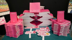 Ra mắt sách ảnh ‘Chúng tôi đó - Phụ nữ Kiên cường’