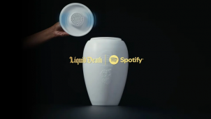 Spotify ra mắt Eternal Playlist Urn, loa bluetooth có hình dạng… bình đựng tro cốt