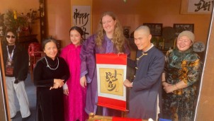 'Tết là hạnh phúc' thu hút 30 nghìn du khách về Hoàng thành - Thăng Long