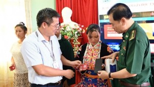 “Thầy giáo quân hàm xanh” mở lối chuyển đổi số nơi biên cương Lai Châu