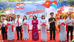 Triển lãm ‘Con đường thống nhất’ nhân kỷ niệm 50 năm Ngày giải phóng miền Nam