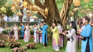 ‘Vườn Ánh sáng’ tôn vinh tri thức và đạo học tại di sản Văn Miếu - Quốc Tử Giám