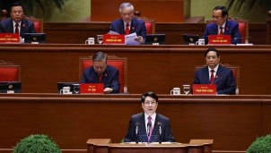 Xây dựng một nước Việt Nam hòa bình, độc lập, dân chủ, giàu mạnh, phồn vinh, văn minh, hạnh phúc, vững bước đi lên chủ nghĩa xã hội