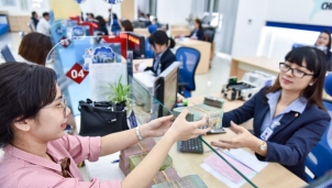 Các ngân hàng sẽ ngừng giao dịch tại quầy từ ngày 23/1 Các ngân hàng sẽ ngừng giao dịch tại quầy từ ngày 23/1