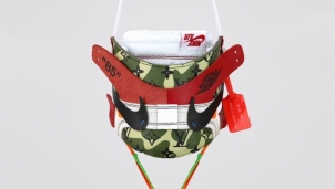 Những mẫu khẩu trang cực chất được làm từ giày thể thao chỉ dành cho Rich Kid Những mẫu khẩu trang cực chất được làm từ giày thể thao chỉ dành cho Rich Kid