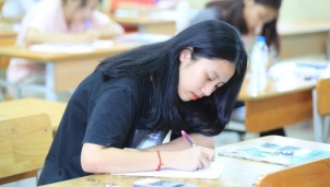 Nhiều trường THPT ngoài công lập tại Hà Nội xét vào lớp 10 bằng học bạ