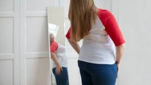 Phải bồi thường đến 16 triệu đồng nếu chê người khác mập, lùn, xấu, ế 