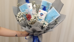 Quà tặng Valentine độc lạ thời dịch corona Quà tặng Valentine độc lạ thời dịch corona