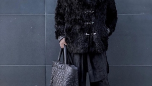 Sao Việt gây sốt với thời trang "mùa dịch"  Sao Việt gây sốt với thời trang "mùa dịch"