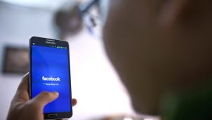 Người dân share link báo trên Facebook không vi phạm Nghị định 15/2020 Người dân share link báo trên Facebook không vi phạm Nghị định 15/2020