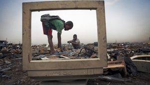 Rác thải điện tử toàn cầu tăng ‘chóng mặt’ Rác thải điện tử toàn cầu tăng ‘chóng mặt’