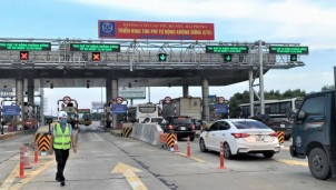 Cao tốc Hà Nội - Hải Phòng sau ngày 5/5: Sẽ đề nghị xử phạt phương tiện cố tình vi phạm Cao tốc Hà Nội - Hải Phòng sau ngày 5/5: Sẽ đề nghị xử phạt phương tiện cố tình vi phạm