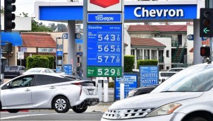 Giá xăng tại Mỹ tiếp tục giảm Giá xăng tại Mỹ tiếp tục giảm