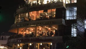 Giờ trái đất 2022: 60 phút tắt điện trên cả nước tiết kiệm được hơn 576 triệu đồng