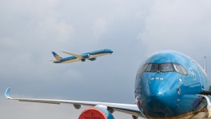 Kịch bản nào để Việt Nam mở lại đường bay quốc tế thường lệ? Kịch bản nào để Việt Nam mở lại đường bay quốc tế thường lệ?