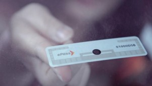 Tăng cường phạt xe sai làn thu phí tự động để tăng số lượng thẻ định danh phương tiện Tăng cường phạt xe sai làn thu phí tự động để tăng số lượng thẻ định danh phương tiện