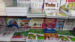 11 bản thảo sách giáo khoa bị loại sau 2 vòng thẩm định 11 bản thảo sách giáo khoa bị loại sau 2 vòng thẩm định