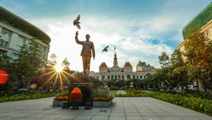 46 năm kể từ ngày 30/4 năm ấy - Một Sài Gòn mới trong thời đại công nghệ 46 năm kể từ ngày 30/4 năm ấy - Một Sài Gòn mới trong thời đại công nghệ