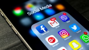 Australia kỳ vọng cân bằng thu nhập với Facebook, Google thông qua bộ quy tắc ứng xử Australia kỳ vọng cân bằng thu nhập với Facebook, Google thông qua bộ quy tắc ứng xử