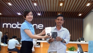 Bảng giá mua iPhone 11 kèm gói cước MobiFone chi tiết Bảng giá mua iPhone 11 kèm gói cước MobiFone chi tiết