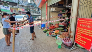 Bộ Công Thương: Mở chợ tạm để cung ứng hàng hoá thiết yếu phục vụ người dân chống dịch COVID-19 Bộ Công Thương: Mở chợ tạm để cung ứng hàng hoá thiết yếu phục vụ người dân chống dịch COVID-19