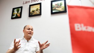 Bphone 4 "trình làng" cùng slogan mới "Trải nghiệm không giới hạn" Bphone 4 "trình làng" cùng slogan mới "Trải nghiệm không giới hạn"