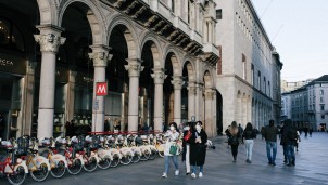 Cập nhật tình hình dịch COVID-19: Châu Âu vẫn chưa thấy dấu hiệu bớt căng thẳng Cập nhật tình hình dịch COVID-19: Châu Âu vẫn chưa thấy dấu hiệu bớt căng thẳng