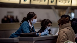 Cập nhật tình hình dịch COVID-19: Số đơn xin trợ cấp thất nghiệp ở Mỹ vẫn không ngừng tăng