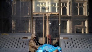 Cập nhật tình hình dịch COVID-19: Số lượng người vô gia cư ở Anh tăng "đột biến" vì dịch bệnh