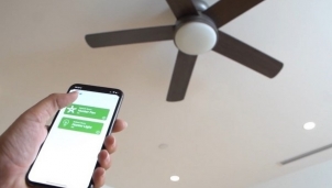 Có nên mua quạt trần thông minh?