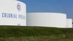 Colonial Pipeline đã trả cho DarkSide 5 triệu USD để được vận hành hệ thống nhiên liệu "huyết mạch" của Mỹ Colonial Pipeline đã trả cho DarkSide 5 triệu USD để được vận hành hệ thống nhiên liệu "huyết mạch" của Mỹ