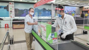 COVID-19 dường như chưa tác động nhiều đến hành vi chi tiêu của người dùng COVID-19 dường như chưa tác động nhiều đến hành vi chi tiêu của người dùng