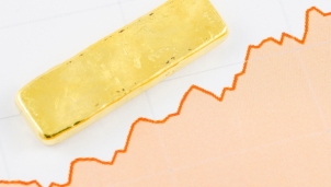 Dự báo giá vàng hôm nay 1/11: Bất ngờ quay đầu bặt tăng trở lại Dự báo giá vàng hôm nay 1/11: Bất ngờ quay đầu bặt tăng trở lại