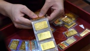 Dự báo giá vàng tuần tới: Vẫn 'bám trụ' ở mức cao