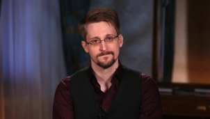 Edward Snowden: Công nghệ mang lại sức mạnh không gì chống được