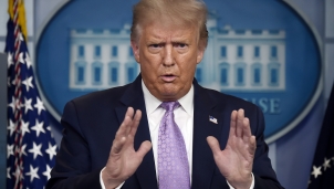 Facebook xoá bài của Tổng thống Trump vì chia sẻ gây hiểu lầm về dịch COVID-19 Facebook xoá bài của Tổng thống Trump vì chia sẻ gây hiểu lầm về dịch COVID-19