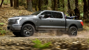 Ford sẽ tăng gấp đôi số lượng xe EV F-150 Lightning so với kế hoạch dự kiến dù chưa ra mắt Ford sẽ tăng gấp đôi số lượng xe EV F-150 Lightning so với kế hoạch dự kiến dù chưa ra mắt