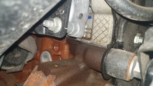 "Ford Việt Nam sẽ có trả lời bằng văn bản về việc rò rỉ dầu sau 7 ngày" "Ford Việt Nam sẽ có trả lời bằng văn bản về việc rò rỉ dầu sau 7 ngày"