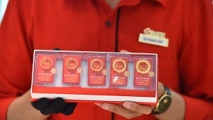 Giá vàng hôm nay 3/6: Bất ngờ giả nhẹ 100 nghìn đồng mỗi lượng Giá vàng hôm nay 3/6: Bất ngờ giả nhẹ 100 nghìn đồng mỗi lượng